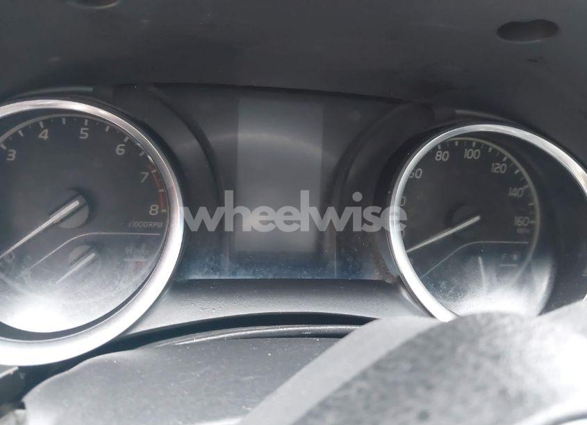 Photo 7 of 2018 Toyota Camry LE (VIN 4T1B11HK2JU522734)