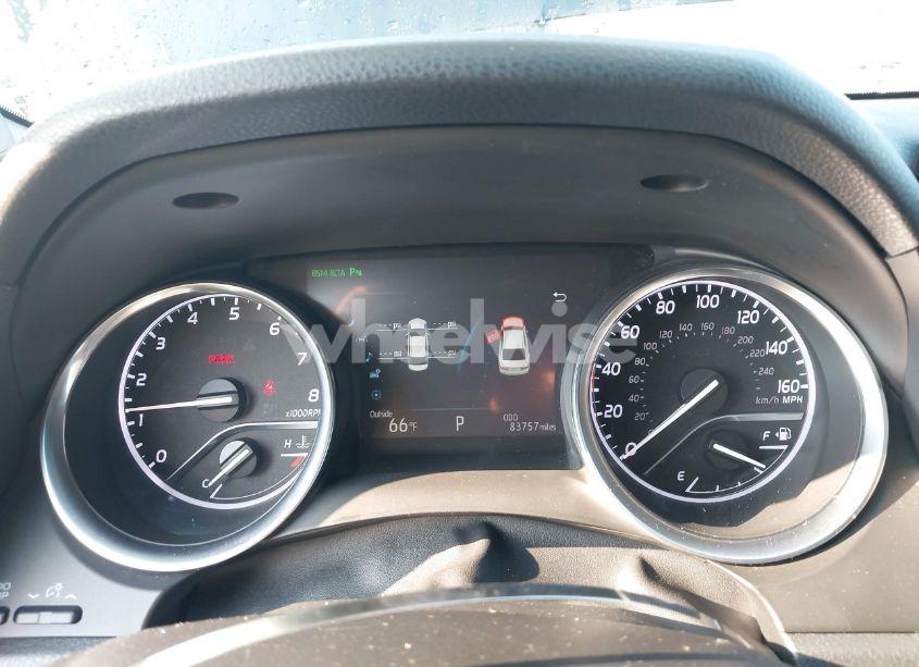 Photo 7 of 2018 Toyota Camry XLE (VIN 4T1B11HK2JU525620)