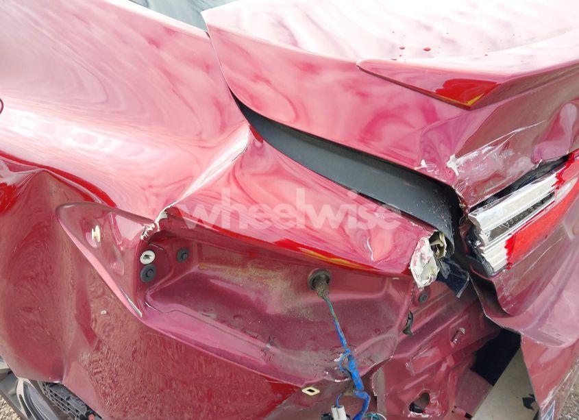 Photo 20 of 2018 Toyota Camry SE (VIN 4T1B11HK2JU549643)