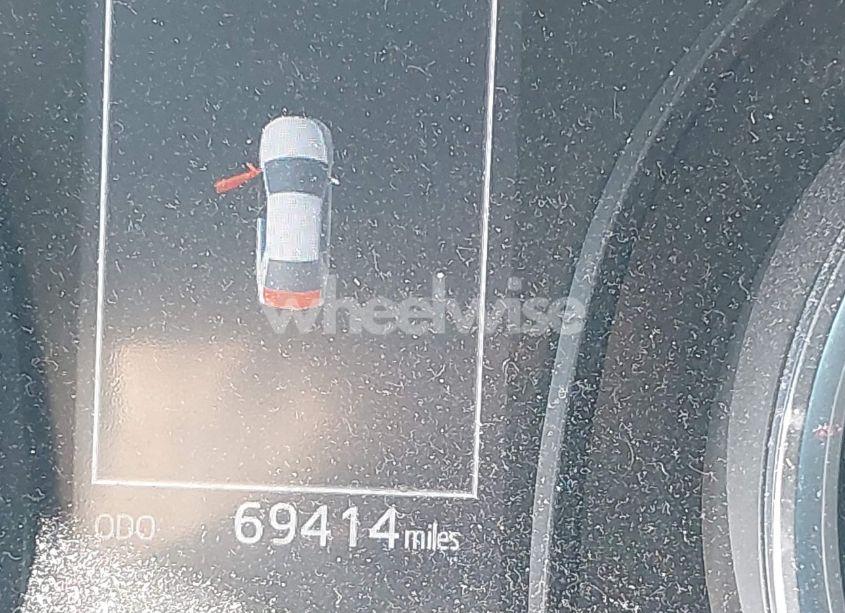 Photo 14 of 2018 Toyota Camry LE (VIN 4T1B11HK2JU575319)