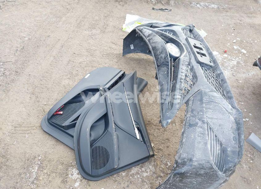 Photo 12 of 2018 Toyota Camry SE (VIN 4T1B11HK2JU583128)