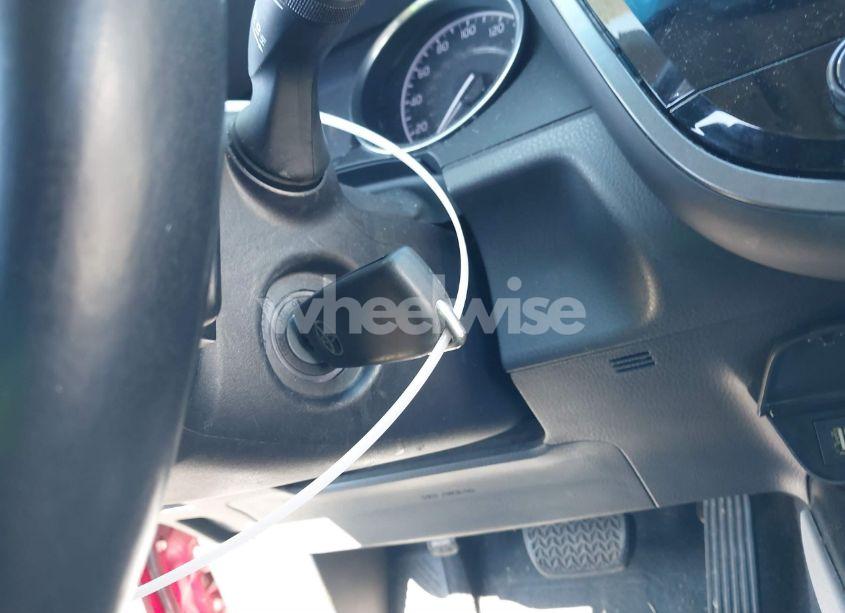 Photo 11 of 2018 Toyota Camry SE (VIN 4T1B11HK2JU613017)