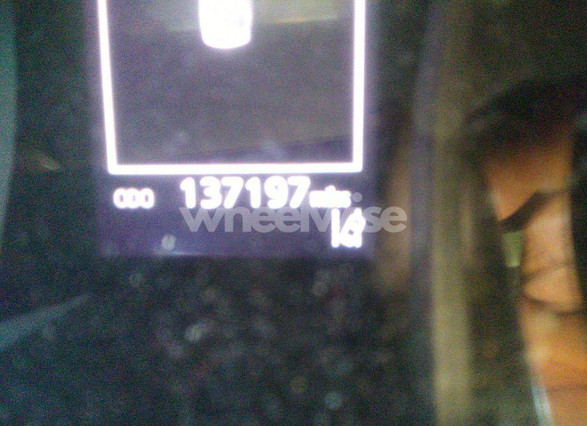 Photo 16 of 2018 Toyota Camry LE (VIN 4T1B11HK2JU617441)