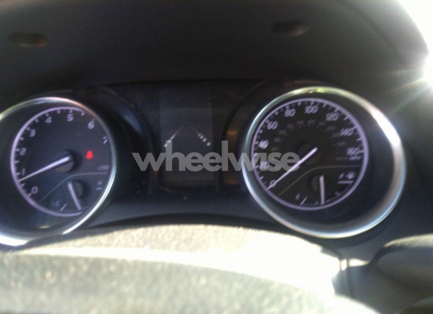 Photo 7 of 2018 Toyota Camry LE (VIN 4T1B11HK2JU617441)