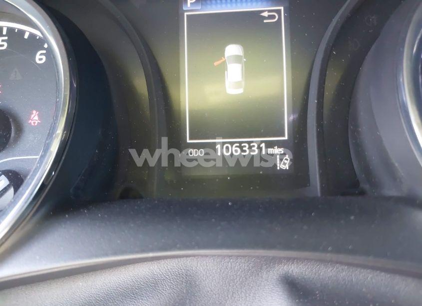 Photo 16 of 2018 Toyota Camry LE (VIN 4T1B11HK2JU636118)