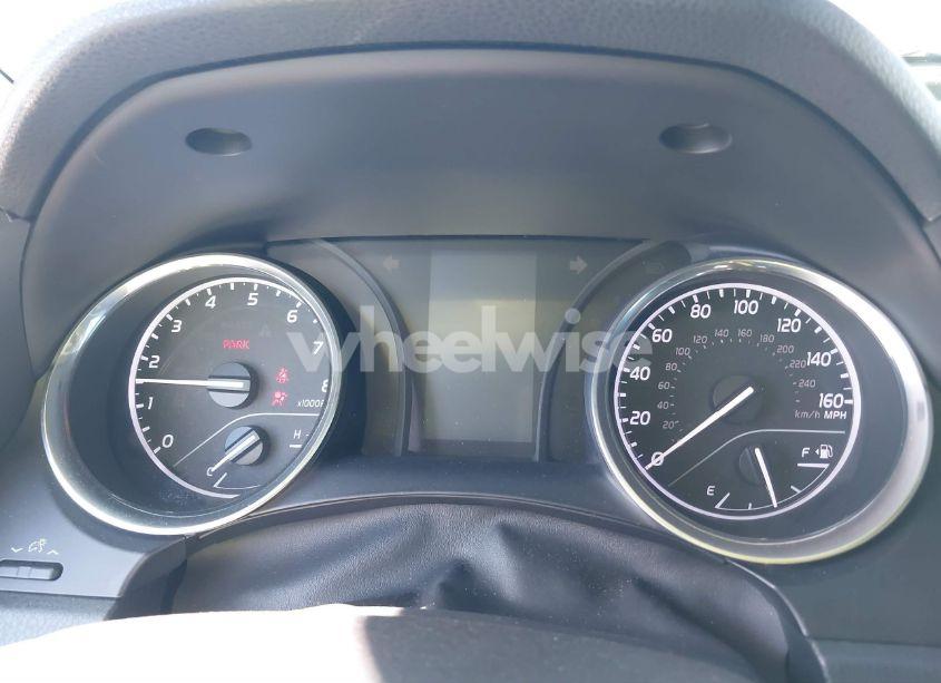 Photo 7 of 2018 Toyota Camry LE (VIN 4T1B11HK2JU636118)