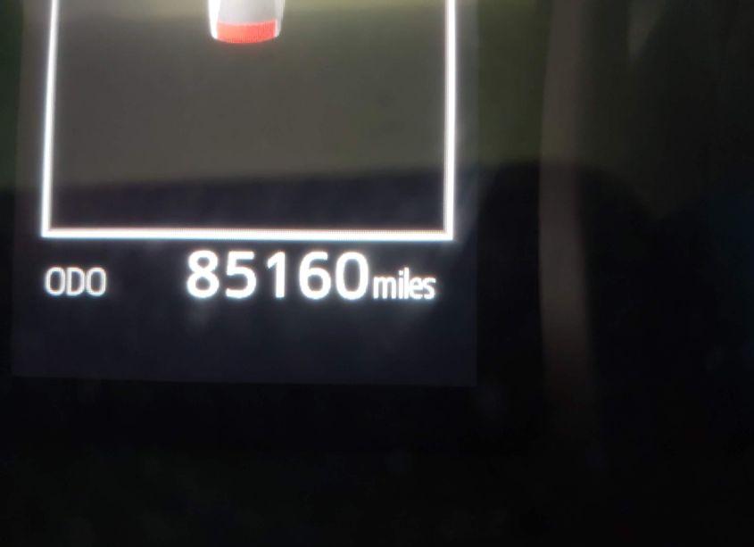 Photo 16 of 2018 Toyota Camry LE (VIN 4T1B11HK2JU674836)