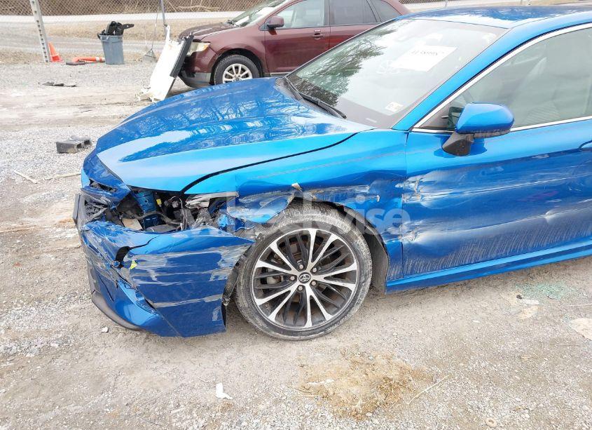 Photo 17 of 2019 Toyota Camry SE (VIN 4T1B11HK2KU186780)