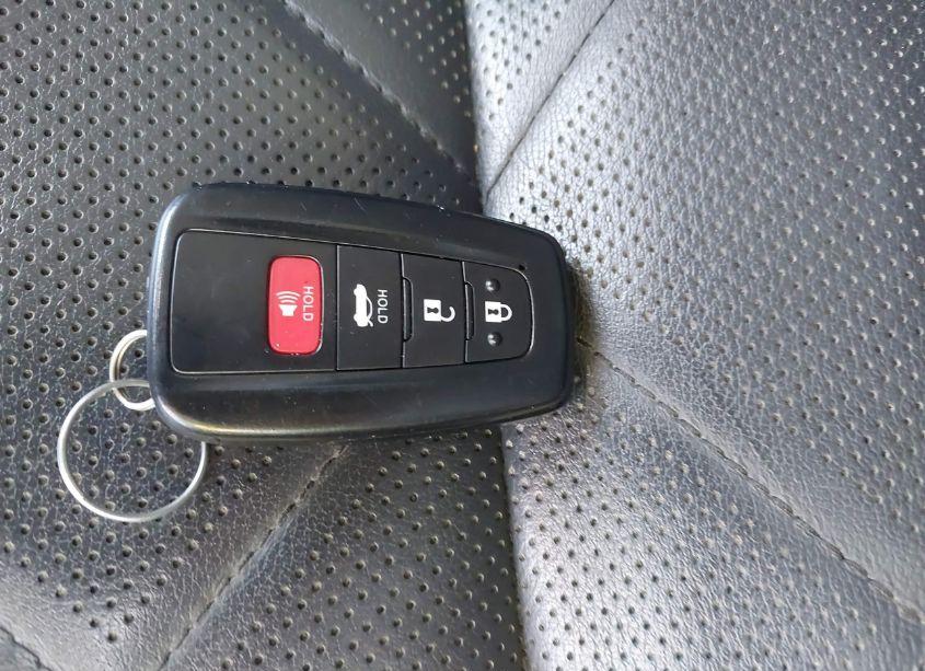 Photo 11 of 2019 Toyota Camry XLE (VIN 4T1B11HK2KU188710)