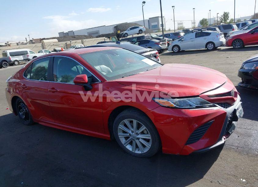 Photo 13 of 2019 Toyota Camry SE (VIN 4T1B11HK2KU201567)