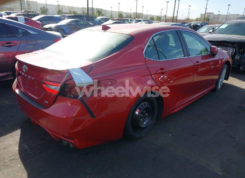 Photo 4 of 2019 Toyota Camry SE (VIN 4T1B11HK2KU201567)