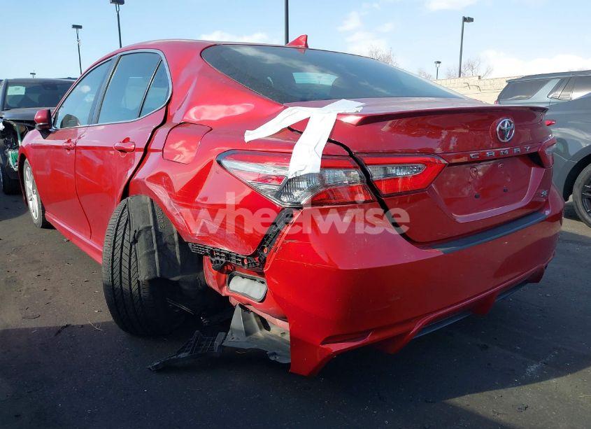 Photo 6 of 2019 Toyota Camry SE (VIN 4T1B11HK2KU201567)