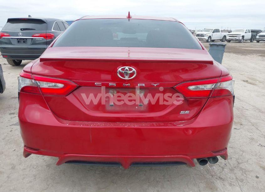 Photo 16 of 2019 Toyota Camry SE (VIN 4T1B11HK2KU214710)