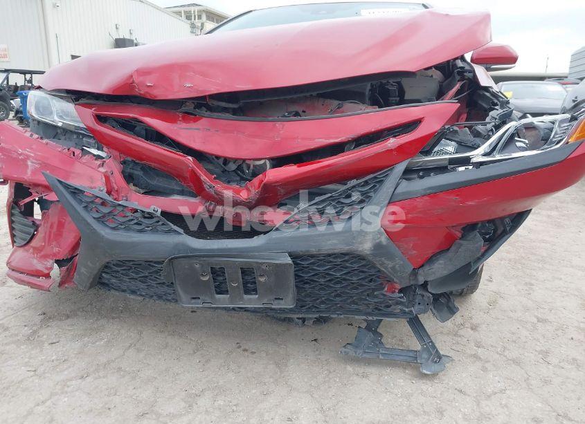 Photo 6 of 2019 Toyota Camry SE (VIN 4T1B11HK2KU214710)