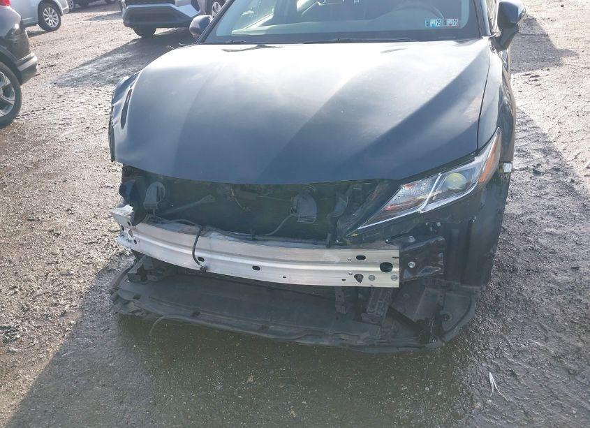 Photo 6 of 2019 Toyota Camry SE (VIN 4T1B11HK2KU247447)