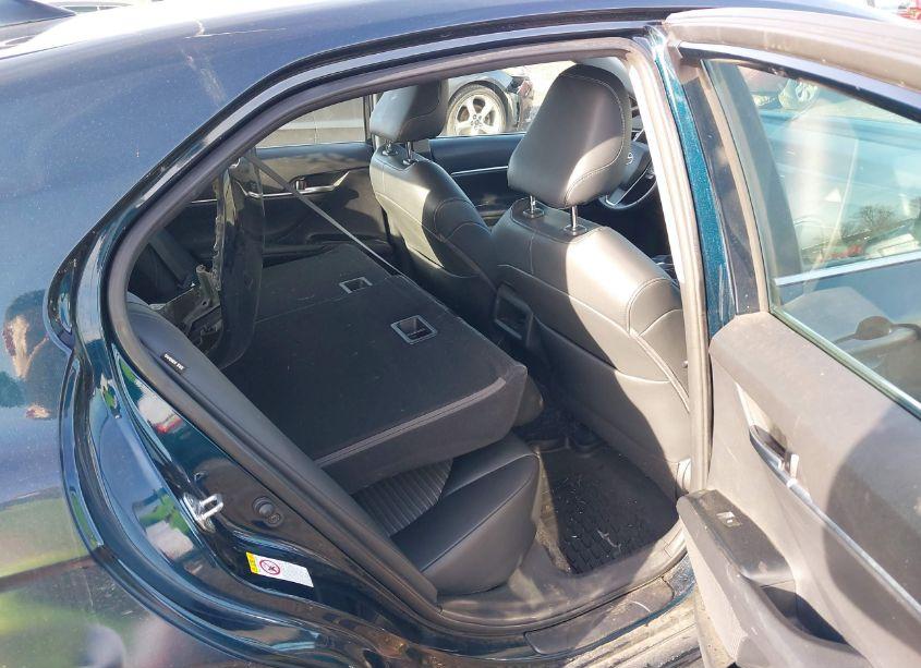 Photo 8 of 2019 Toyota Camry SE (VIN 4T1B11HK2KU247447)