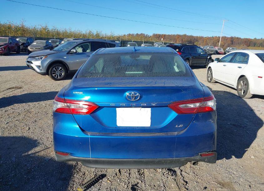 Photo 17 of 2019 Toyota Camry LE (VIN 4T1B11HK2KU277810)