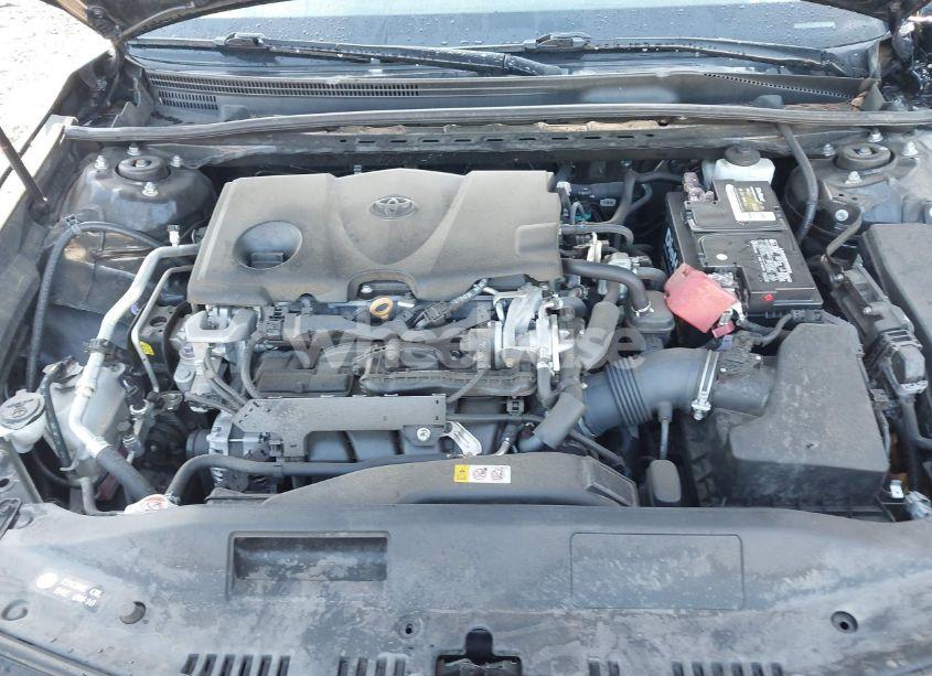 Photo 10 of 2019 Toyota Camry LE (VIN 4T1B11HK2KU711823)