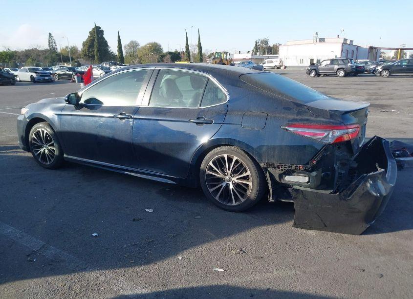 Photo 15 of 2019 Toyota Camry SE (VIN 4T1B11HK2KU717475)