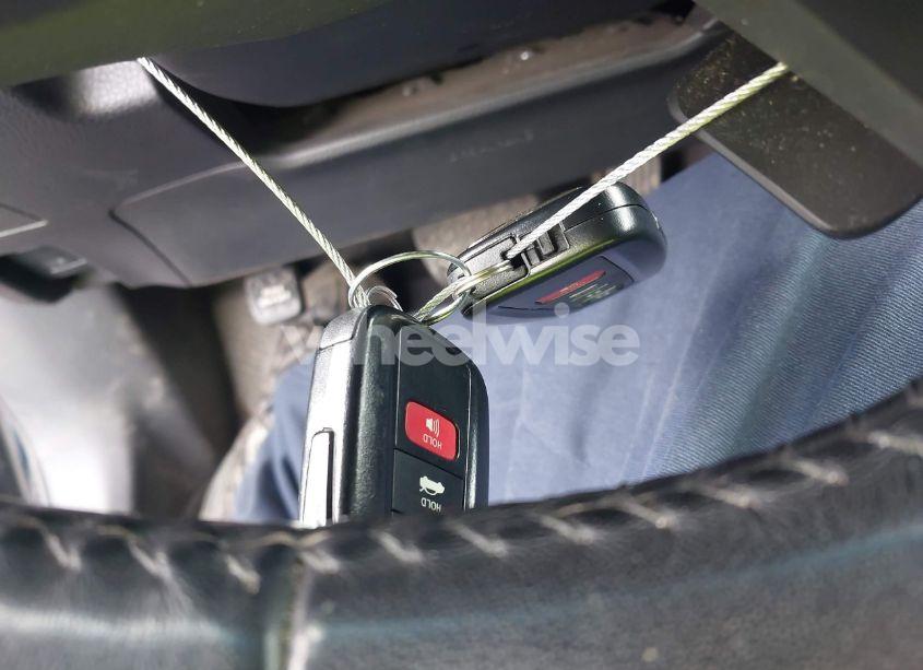 Photo 11 of 2019 Toyota Camry SE (VIN 4T1B11HK2KU738133)