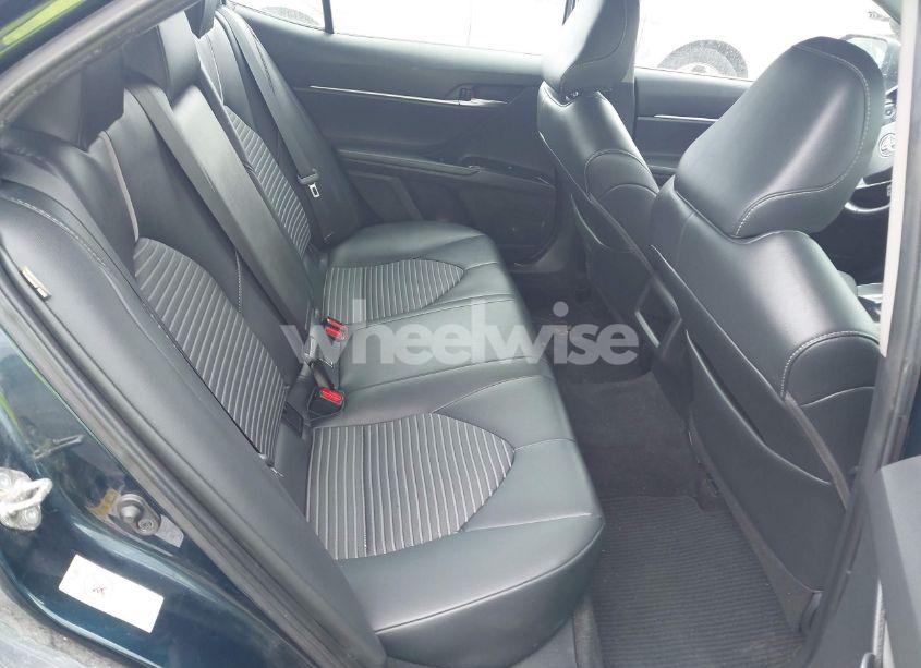 Photo 8 of 2019 Toyota Camry SE (VIN 4T1B11HK2KU738133)