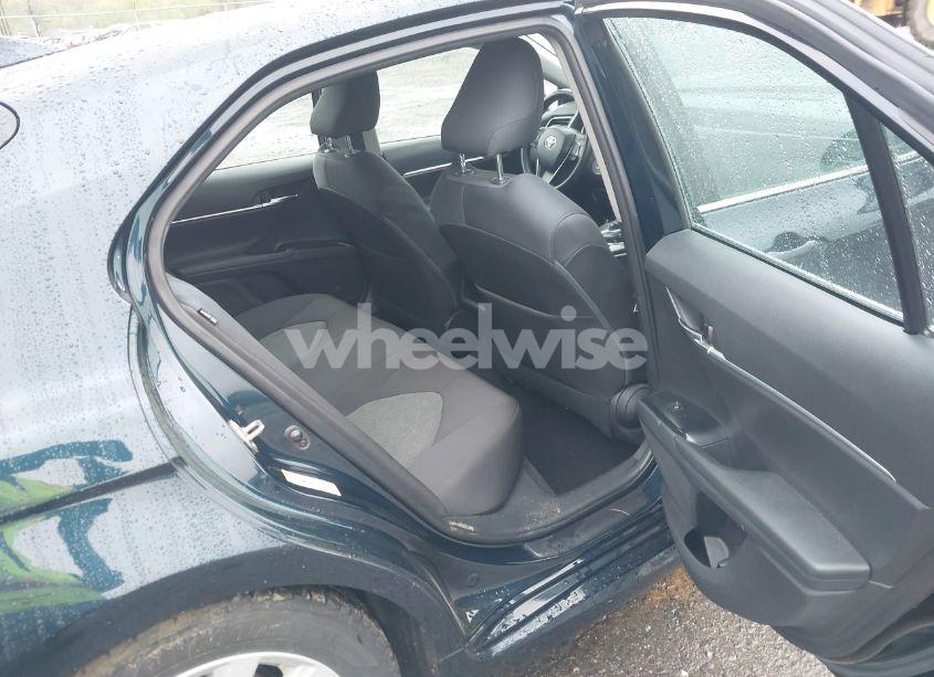 Photo 8 of 2019 Toyota Camry LE (VIN 4T1B11HK2KU747964)