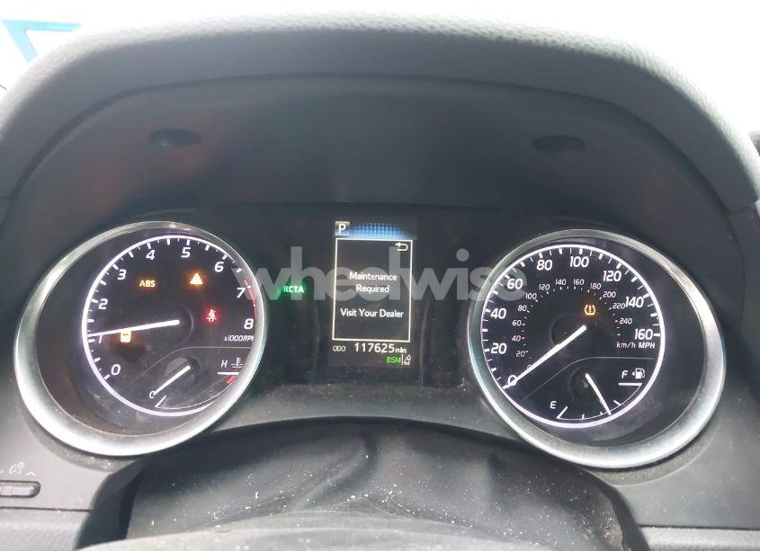 Photo 7 of 2018 Toyota Camry SE (VIN 4T1B11HK3JU049412)