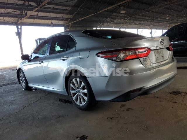 Photo 2 of 2018 TOYOTA CAMRY L (VIN 4T1B11HK3JU529529)