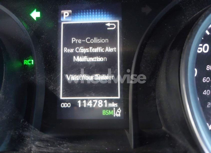 Photo 16 of 2018 Toyota Camry SE (VIN 4T1B11HK3JU534794)