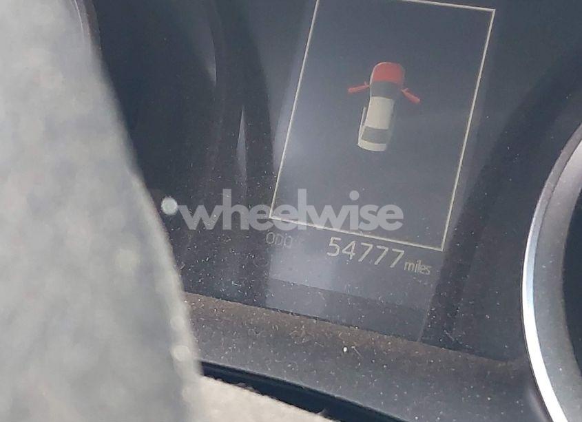 Photo 15 of 2018 Toyota Camry SE (VIN 4T1B11HK3JU549280)