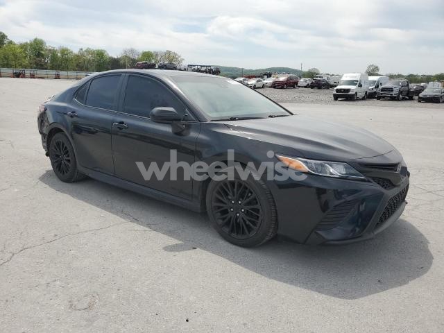 Photo 12 of 2018 TOYOTA CAMRY L (VIN 4T1B11HK3JU554835)