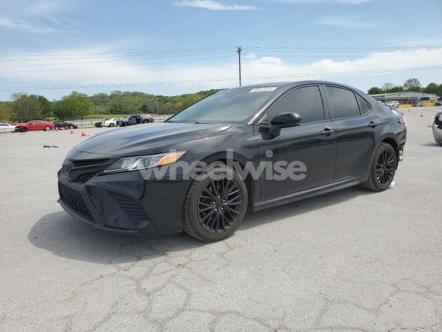Photo 4 of 2018 TOYOTA CAMRY L (VIN 4T1B11HK3JU554835)