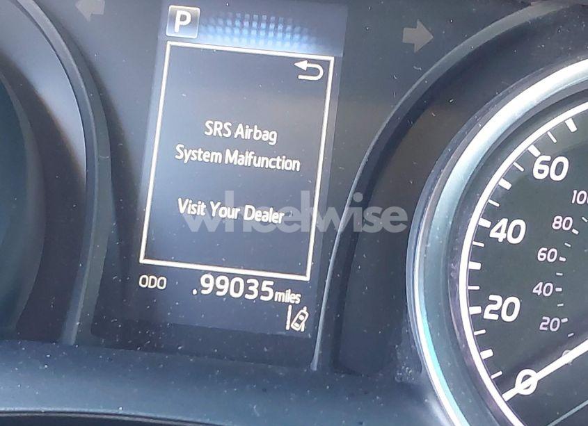 Photo 15 of 2018 Toyota Camry SE (VIN 4T1B11HK3JU585390)