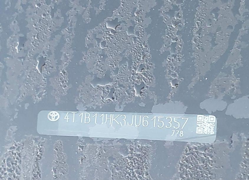 Photo 9 of 2018 Toyota Camry LE (VIN 4T1B11HK3JU615357)