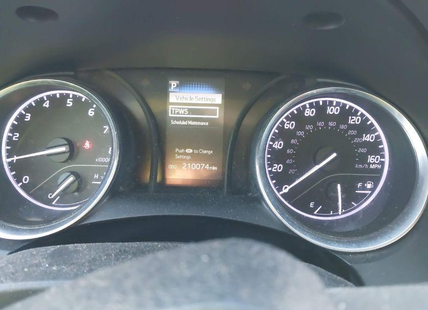 Photo 7 of 2018 Toyota Camry LE (VIN 4T1B11HK3JU638671)