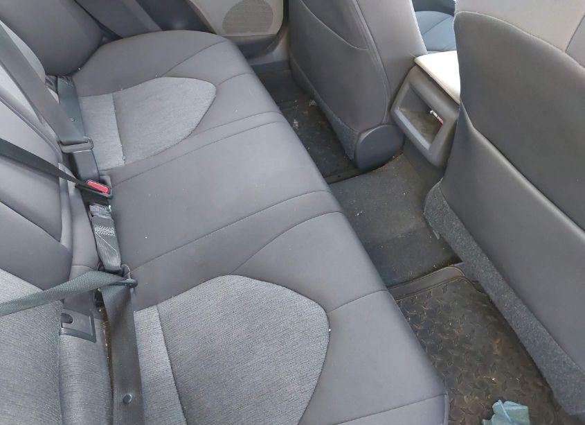 Photo 8 of 2018 Toyota Camry LE (VIN 4T1B11HK3JU638671)