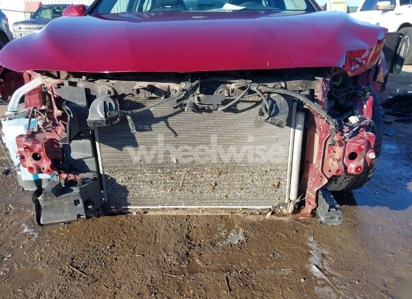 Photo 6 of 2018 Toyota Camry LE (VIN 4T1B11HK3JU660041)