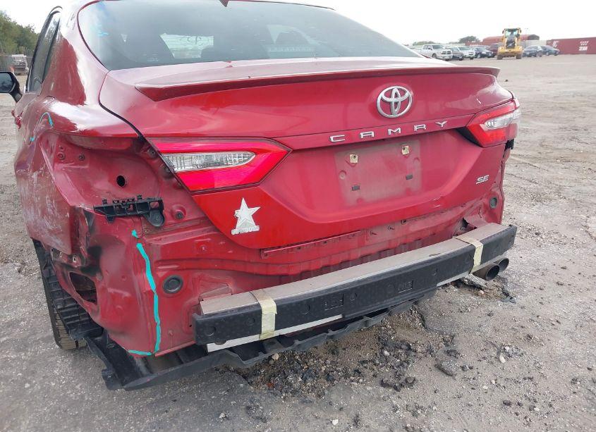 Photo 20 of 2019 Toyota Camry SE (VIN 4T1B11HK3KU181443)