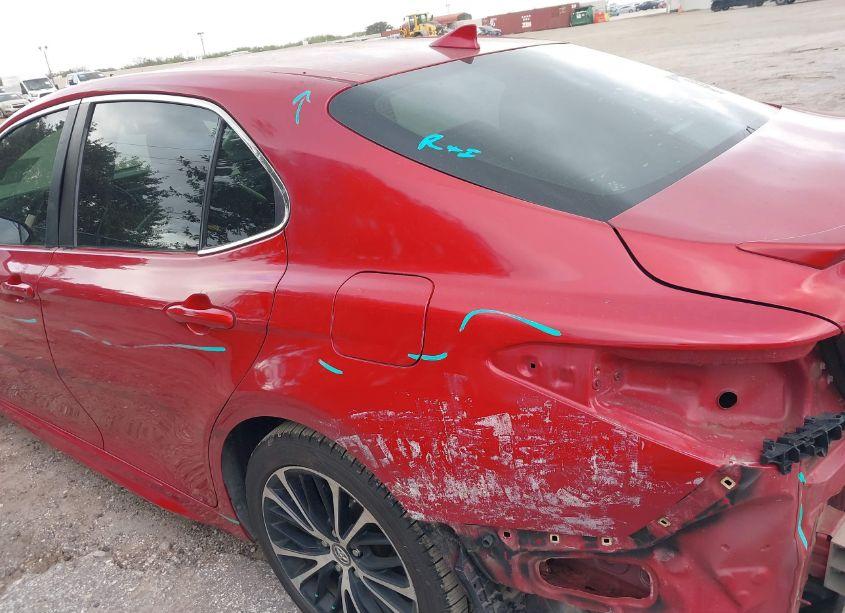 Photo 21 of 2019 Toyota Camry SE (VIN 4T1B11HK3KU181443)