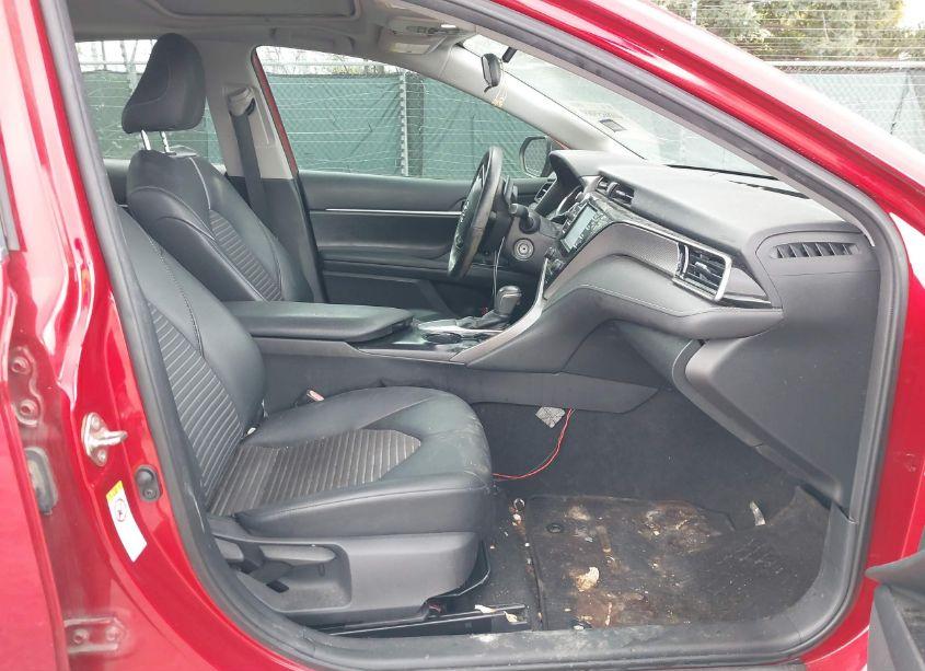 Photo 5 of 2019 Toyota Camry SE (VIN 4T1B11HK3KU181443)