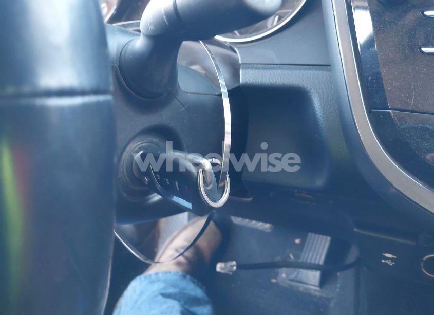 Photo 11 of 2019 Toyota Camry SE (VIN 4T1B11HK3KU189056)