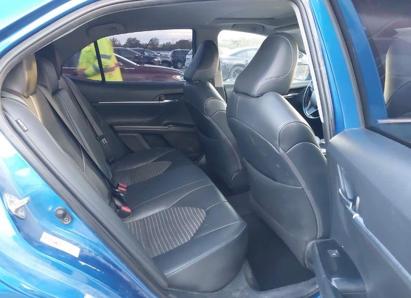 Photo 8 of 2019 Toyota Camry SE (VIN 4T1B11HK3KU190840)