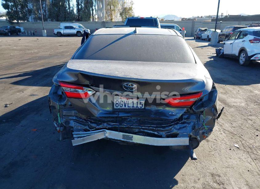 Photo 17 of 2019 Toyota Camry LE (VIN 4T1B11HK3KU192166)