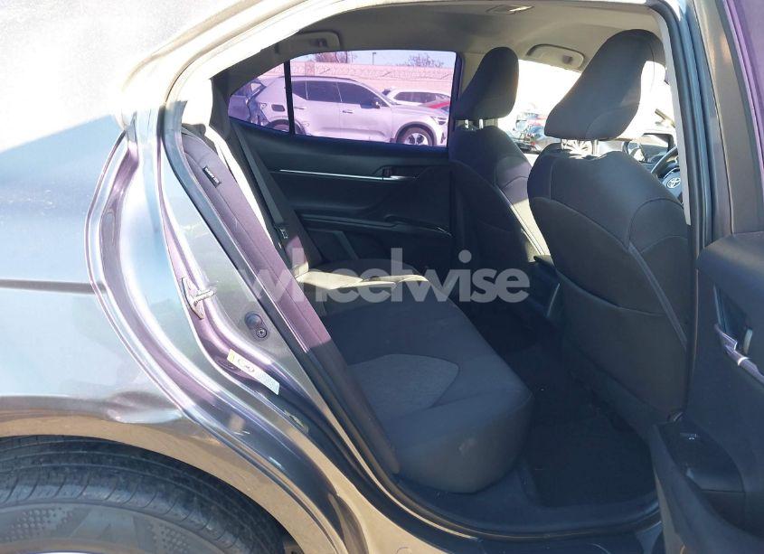 Photo 8 of 2019 Toyota Camry LE (VIN 4T1B11HK3KU192166)