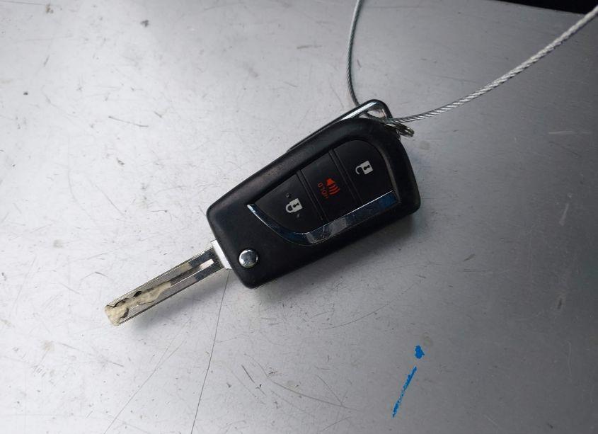 Photo 11 of 2019 Toyota Camry SE (VIN 4T1B11HK3KU218541)