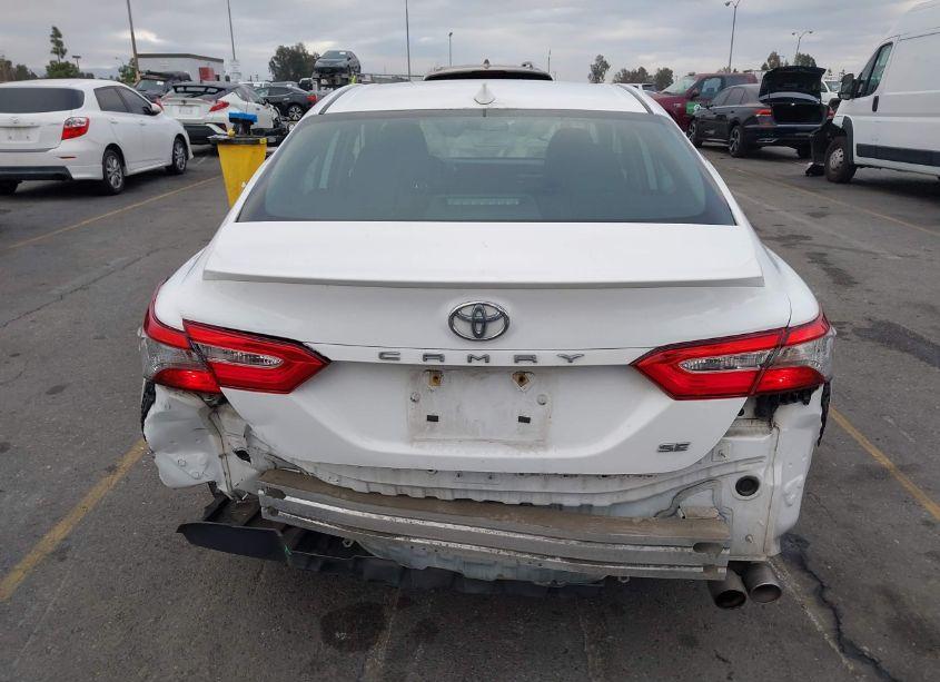 Photo 17 of 2019 Toyota Camry SE (VIN 4T1B11HK3KU218541)