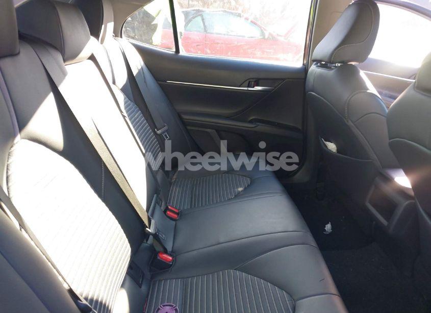 Photo 8 of 2019 Toyota Camry SE (VIN 4T1B11HK3KU231662)