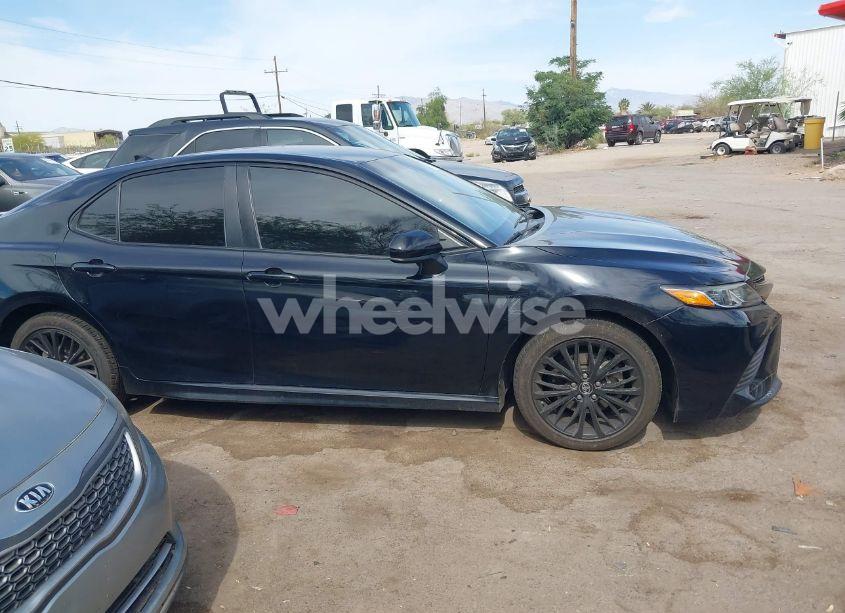 Photo 13 of 2019 Toyota Camry SE (VIN 4T1B11HK3KU234173)