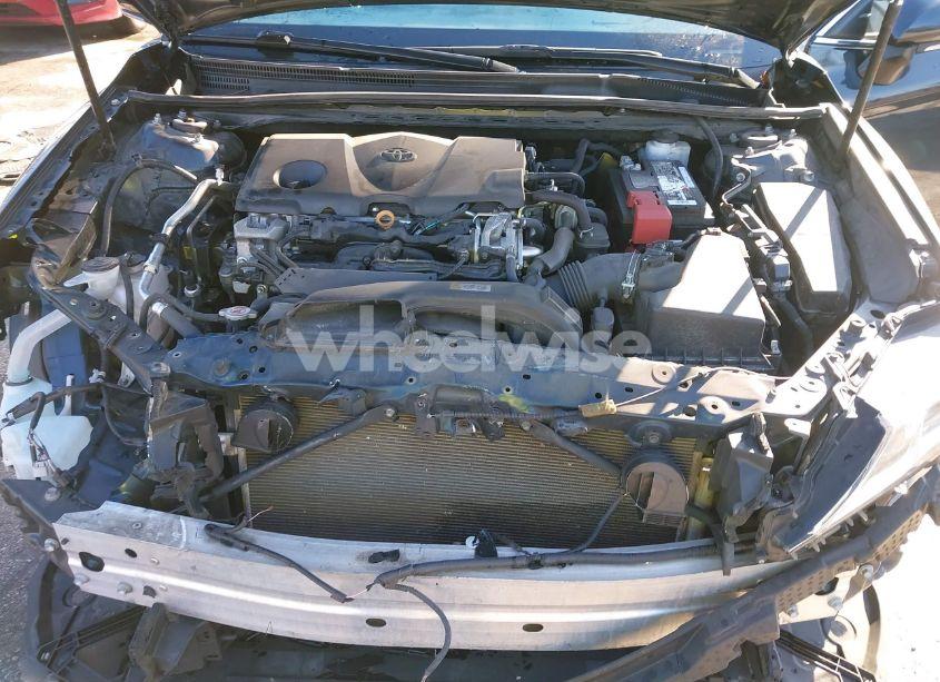 Photo 10 of 2019 Toyota Camry SE (VIN 4T1B11HK3KU263804)