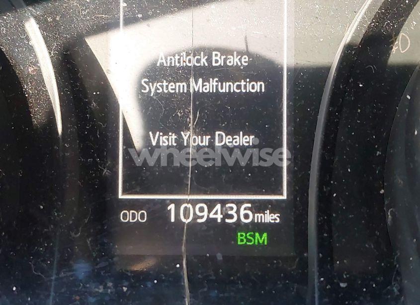 Photo 15 of 2019 Toyota Camry SE (VIN 4T1B11HK3KU263804)